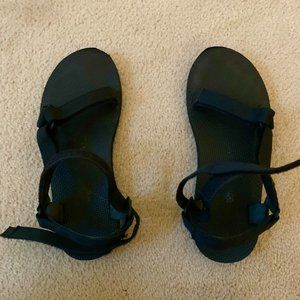 Black Midform Universal Teva sandals